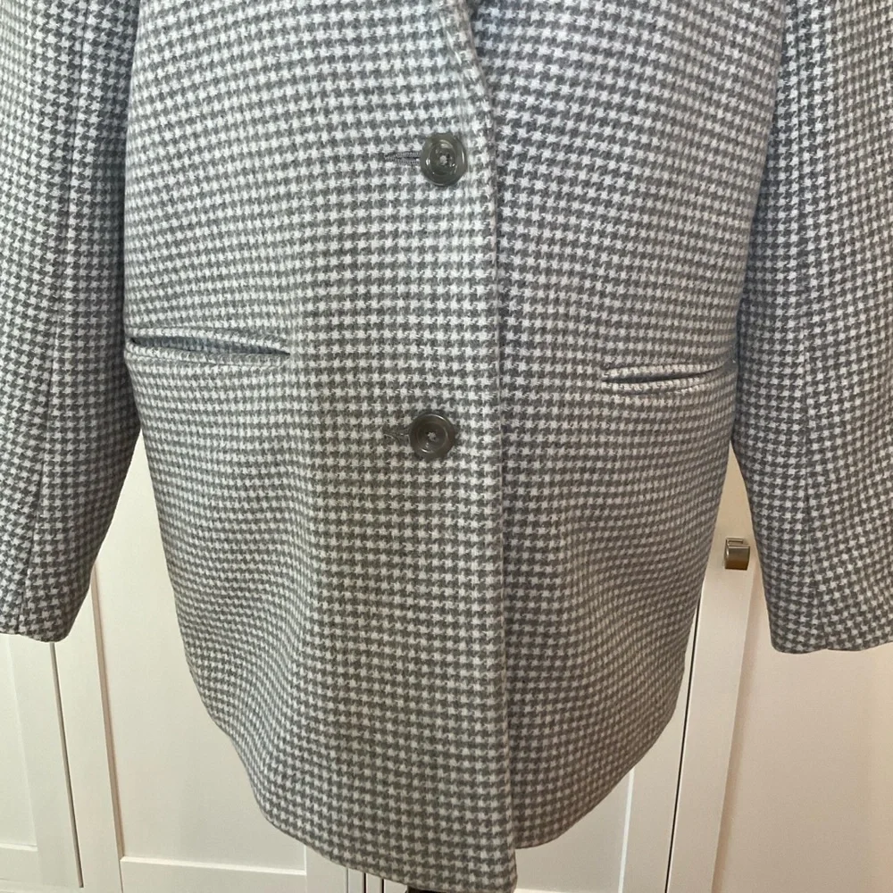 NWT Abercrombie & Fitch Wool Blend Houndstooth Tailored Top Coat in Grey Medium